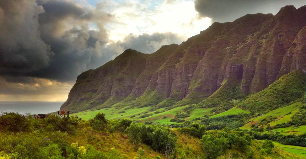 Dramatic Kualoa Valley